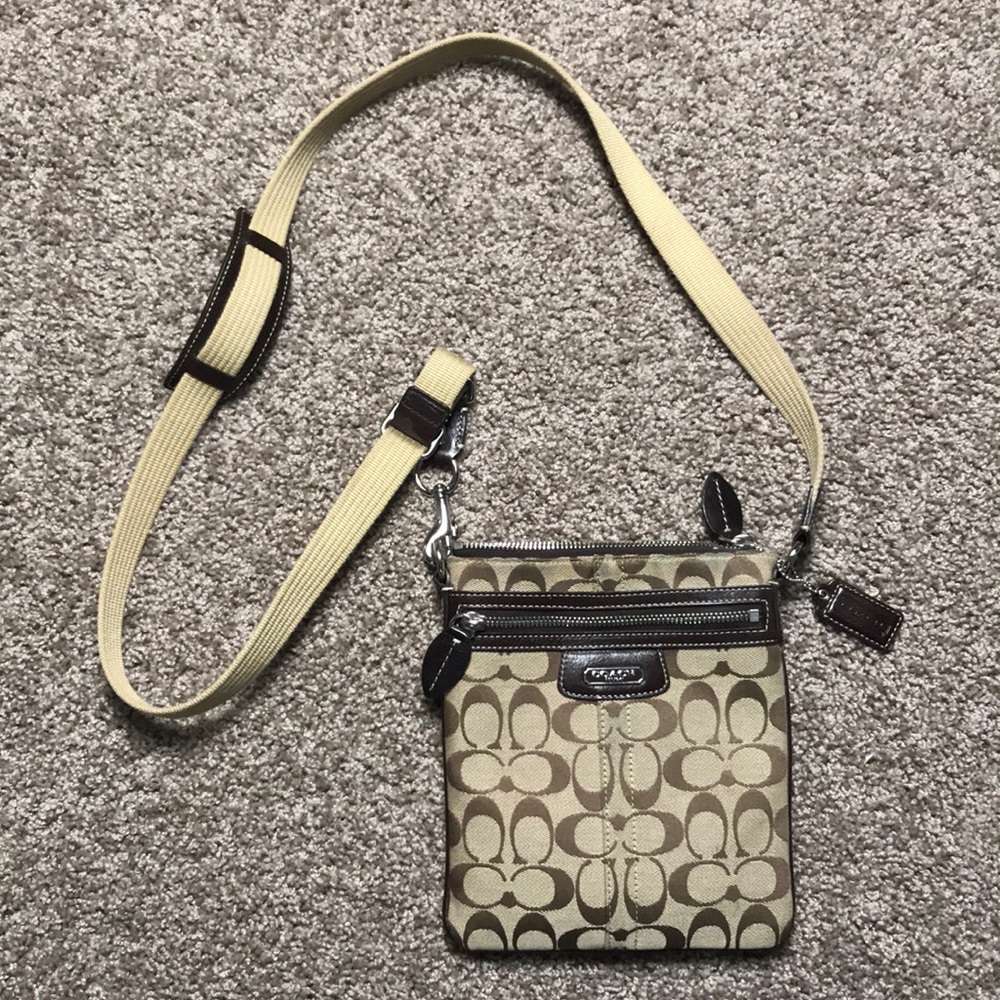 Coach Shoulder Bag